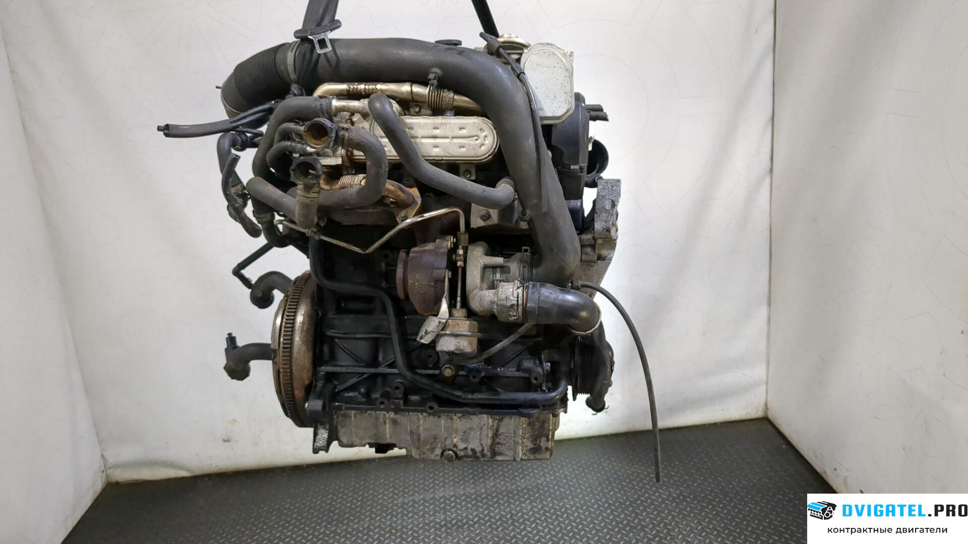 Двигатель Volkswagen Touran 2003 - 2006 BRU 1.9 л., Дизель, TDI, артикул 9287699